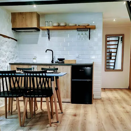 Appartement Filellinon Boutique